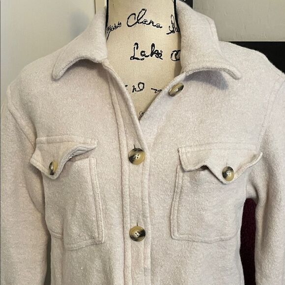 Wilfred Free The Ganna Shirt Jacket Cream Button Closure Pockets Shacket Modern - Picture 8 of 16
